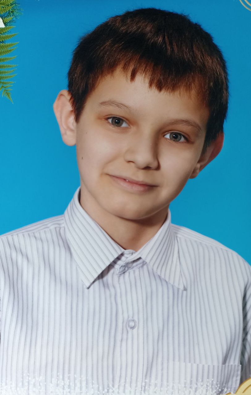 Дмитровский Вячеслав.