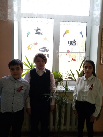 Школа приняла участие в акции «Окна Победы».